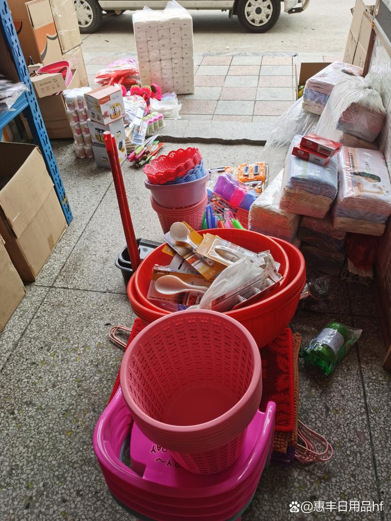 义乌小商品批发：连接全球的小商品贸易枢纽
